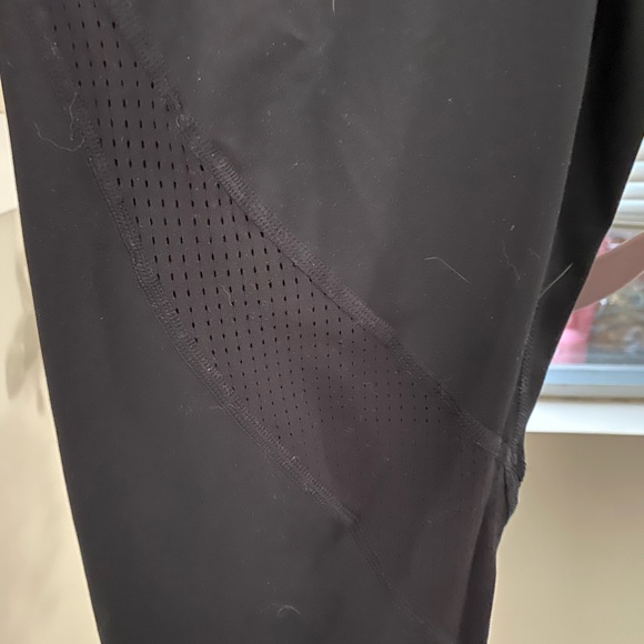 Nike Pro Exercise Capris - Picture 2 of 5